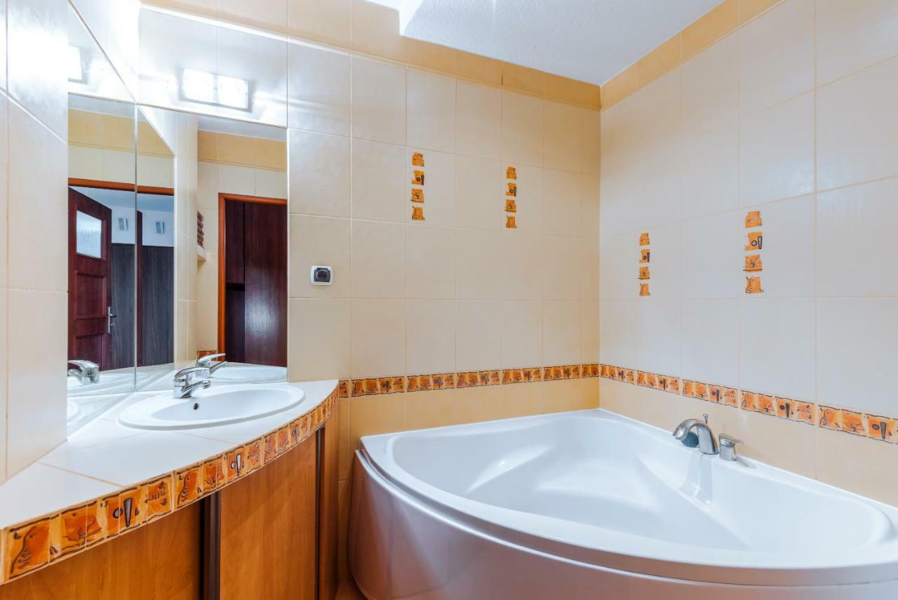 Apartament Na Starowce Kolobrzeg Bagian luar foto